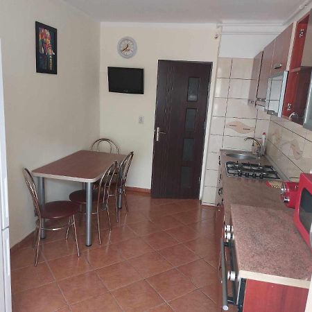 Eugenia Apartament Ploieşti Exteriér fotografie