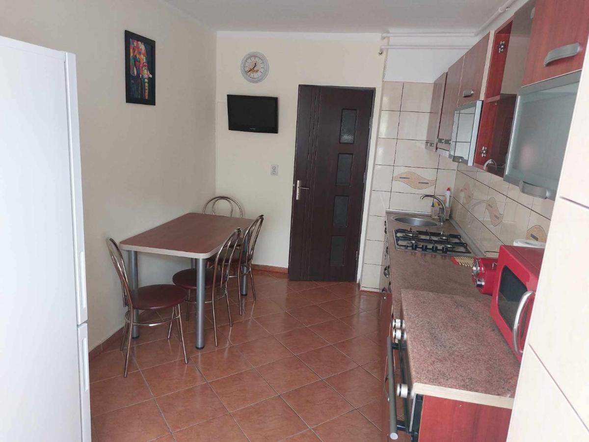 Eugenia Apartament Ploieşti Exteriér fotografie