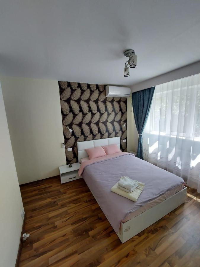 Eugenia Apartament Ploieşti Exteriér fotografie
